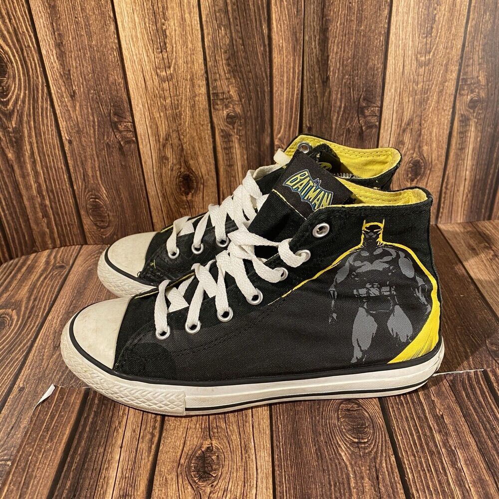 Converse Allstar Chuck Taylor High DC Comics Batman Youth Unisex Size 3